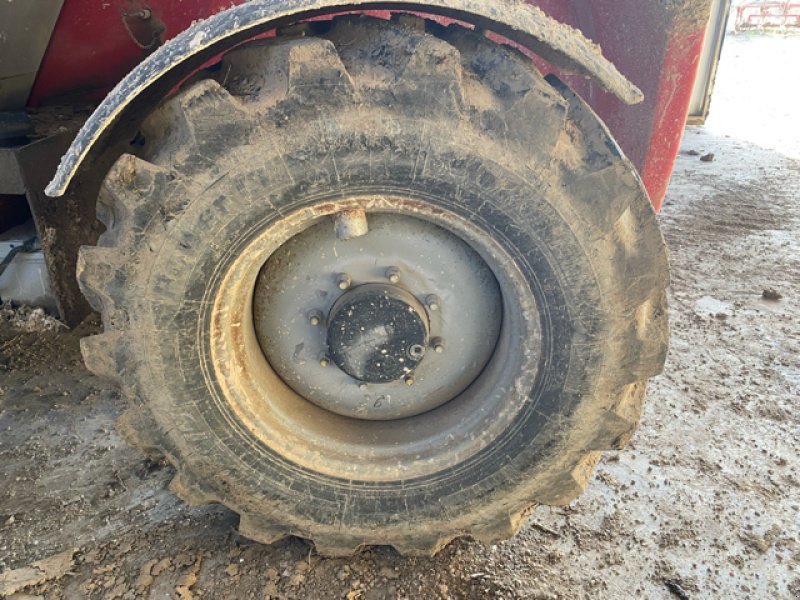 Teleskoplader typu Massey Ferguson 8937, Gebrauchtmaschine w VERT TOULON (Zdjęcie 7)