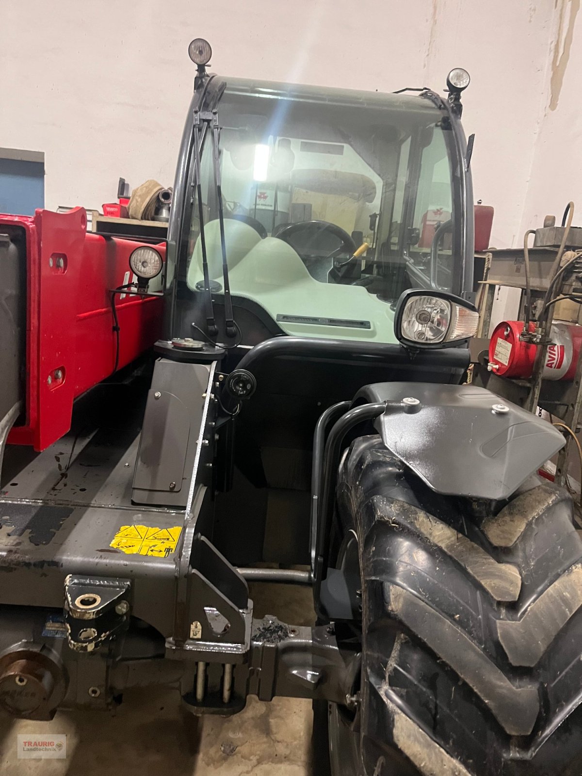 Teleskoplader of the type Massey Ferguson MF 9407S, Gebrauchtmaschine in Mainburg/Wambach (Picture 3)