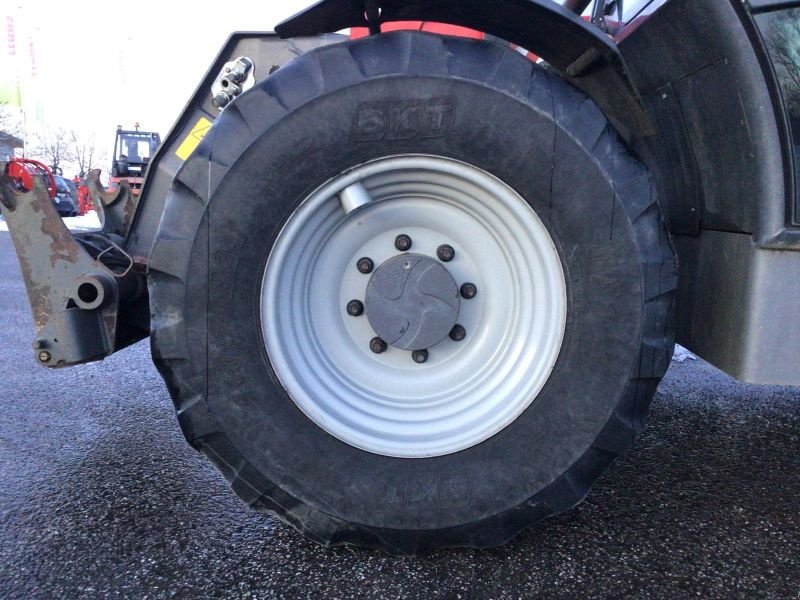 Teleskoplader от тип Massey Ferguson TELESKOPLADER 9407 S MAS, Gebrauchtmaschine в Arnstorf (Снимка 6)