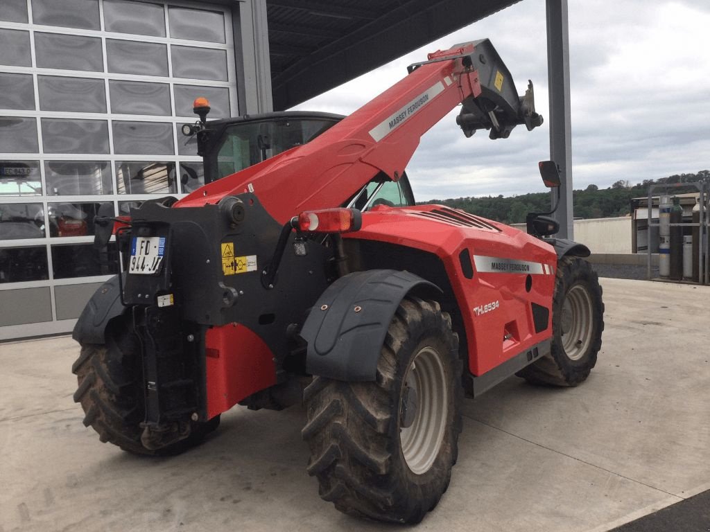 Teleskoplader des Typs Massey Ferguson TH 6534, Gebrauchtmaschine in azerailles (Bild 3)