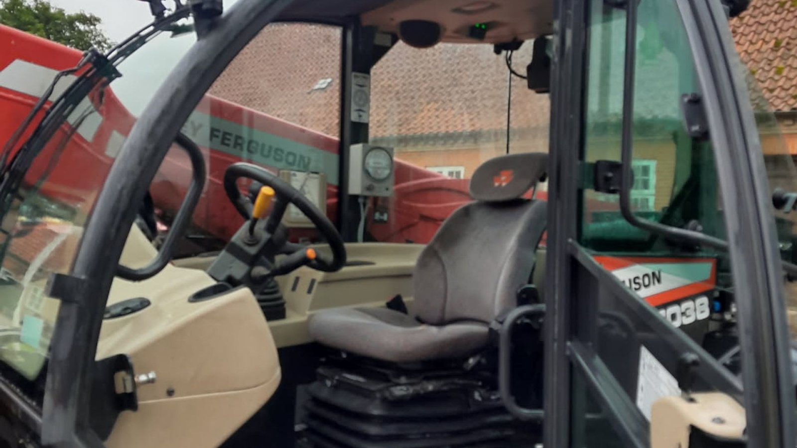 Teleskoplader typu Massey Ferguson TH 7038, Gebrauchtmaschine v øster ulslev (Obrázek 8)