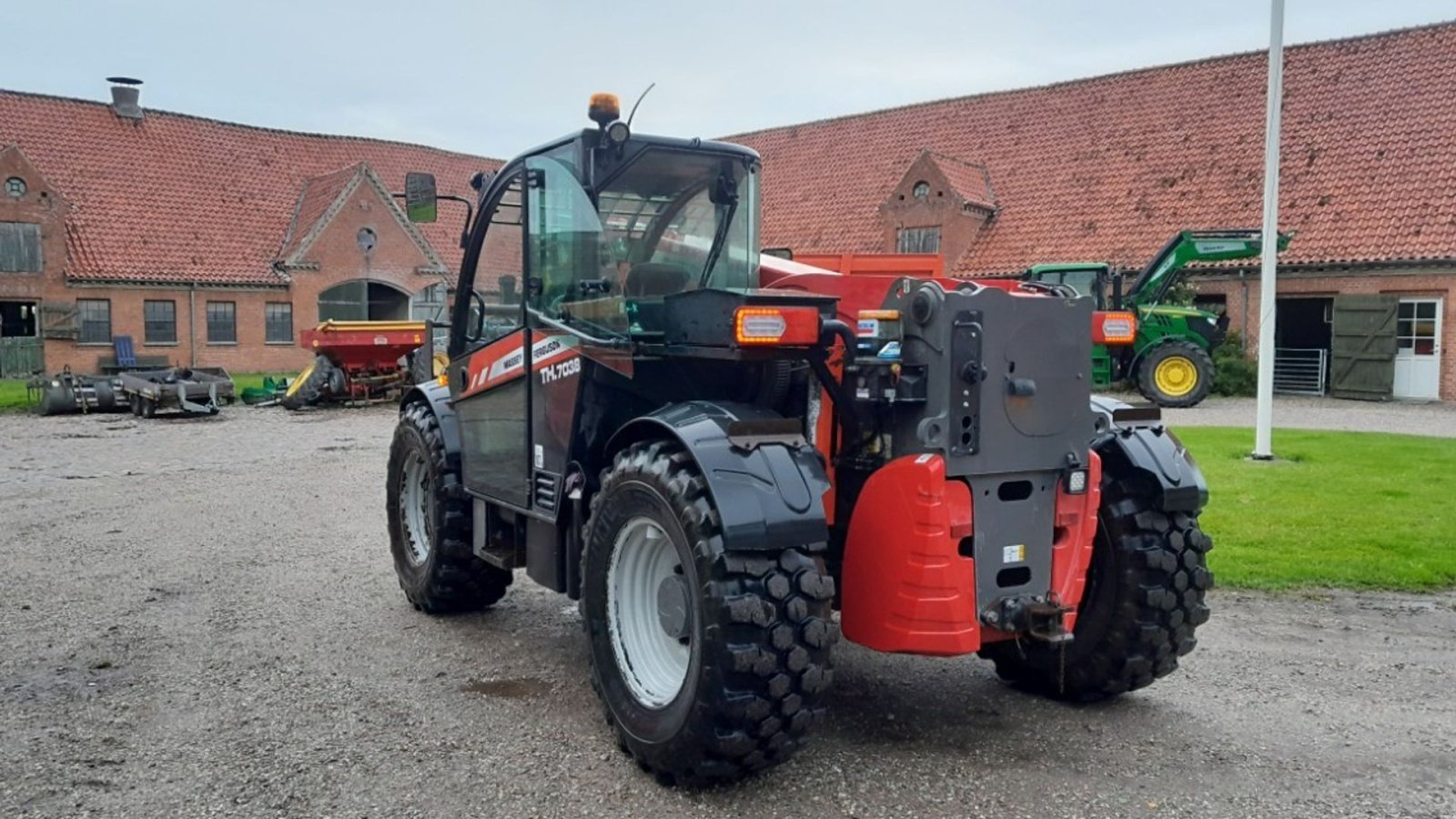 Teleskoplader typu Massey Ferguson TH 7038, Gebrauchtmaschine v øster ulslev (Obrázek 2)