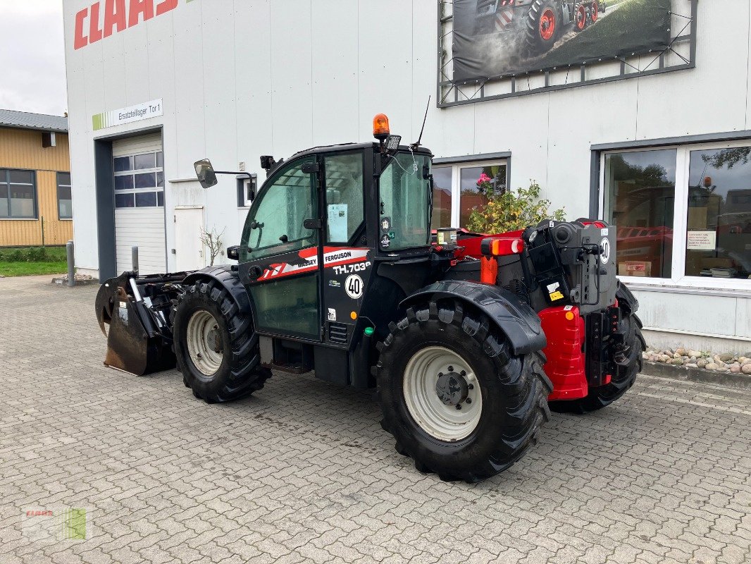Teleskoplader des Typs Massey Ferguson TH. 7038, Gebrauchtmaschine in Weddingstedt (Bild 3)