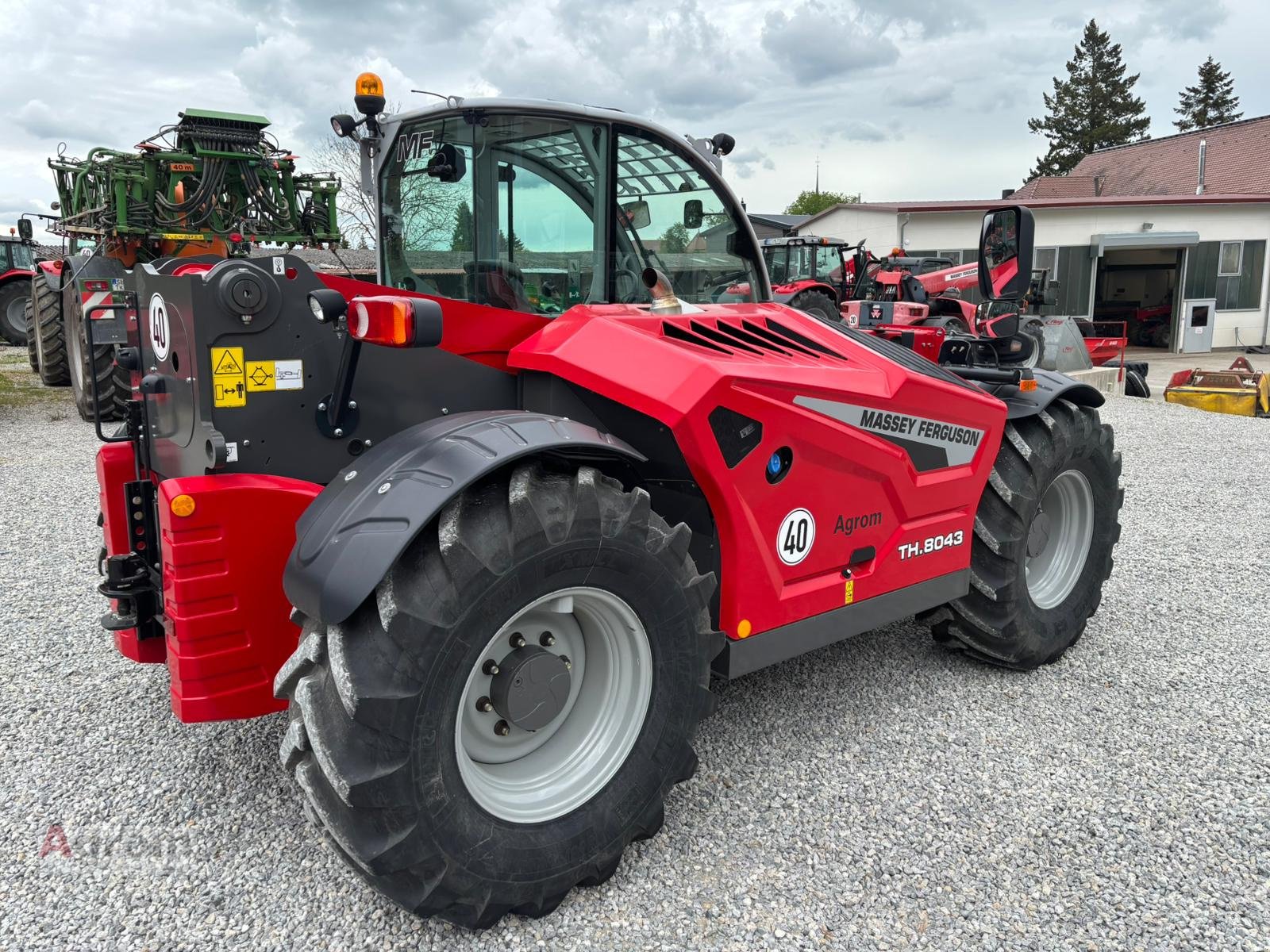 Teleskoplader van het type Massey Ferguson TH 8043, Neumaschine in Blaufelden-Wiesenbach (Foto 7)