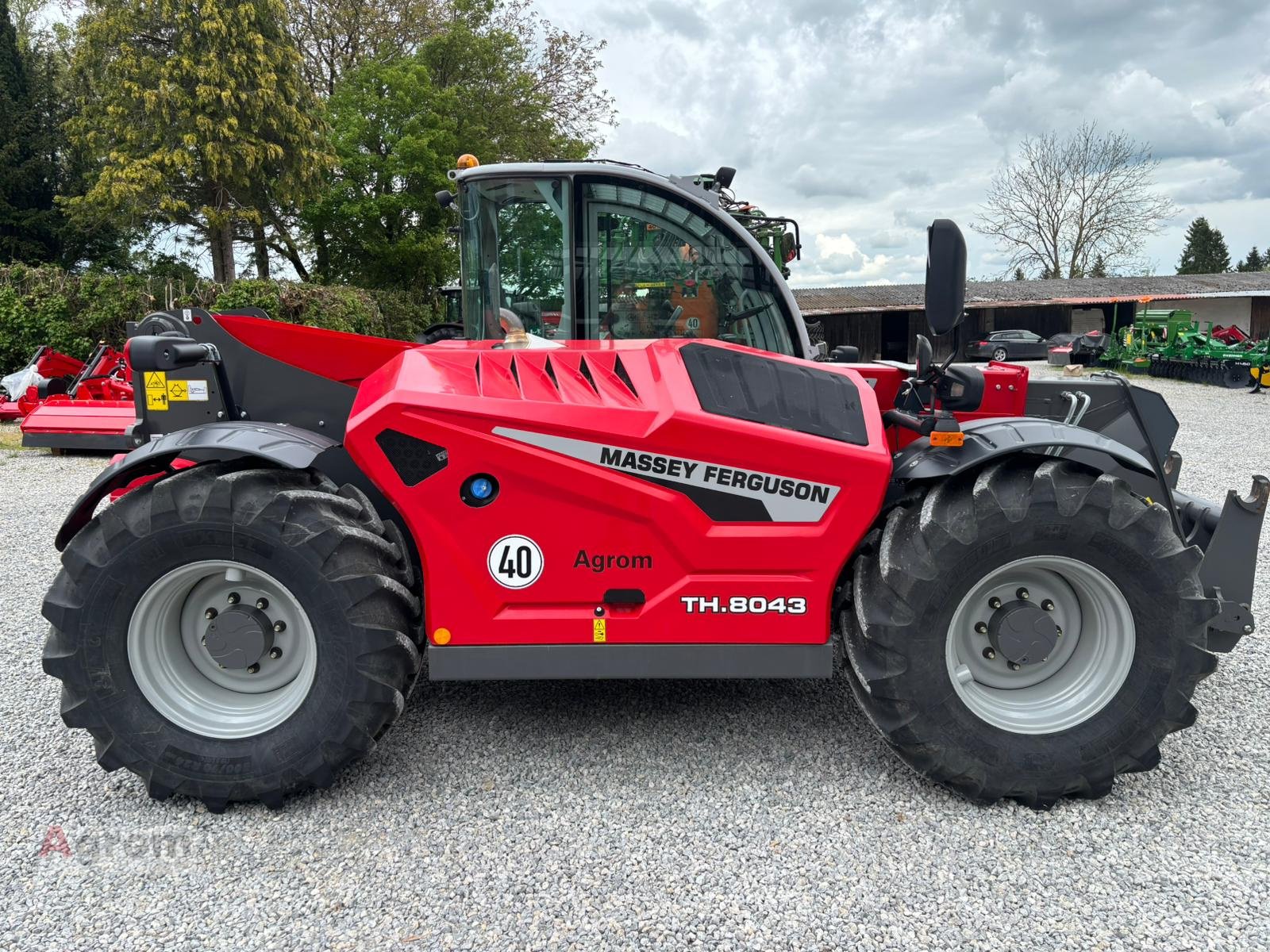 Teleskoplader van het type Massey Ferguson TH 8043, Neumaschine in Blaufelden-Wiesenbach (Foto 8)