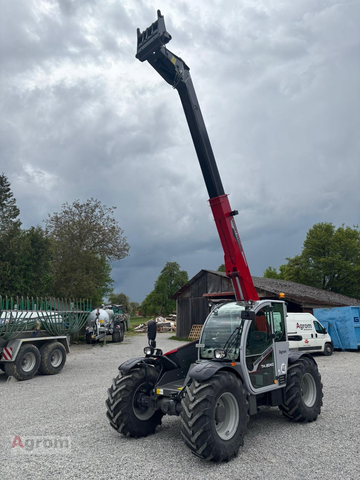 Teleskoplader van het type Massey Ferguson TH 8043, Neumaschine in Blaufelden-Wiesenbach (Foto 15)