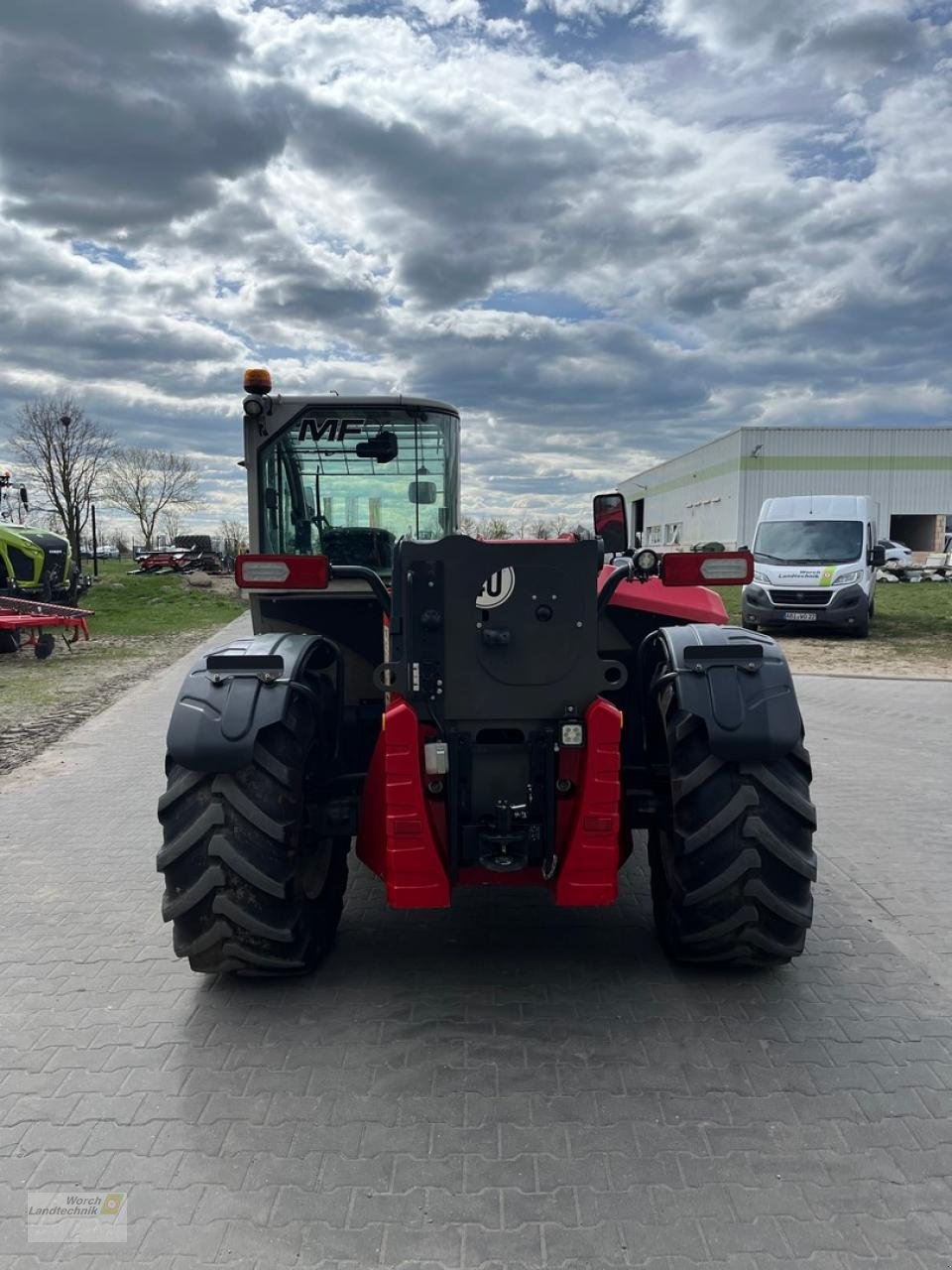 Teleskoplader of the type Massey Ferguson TH 8043, Gebrauchtmaschine in Schora (Picture 7)