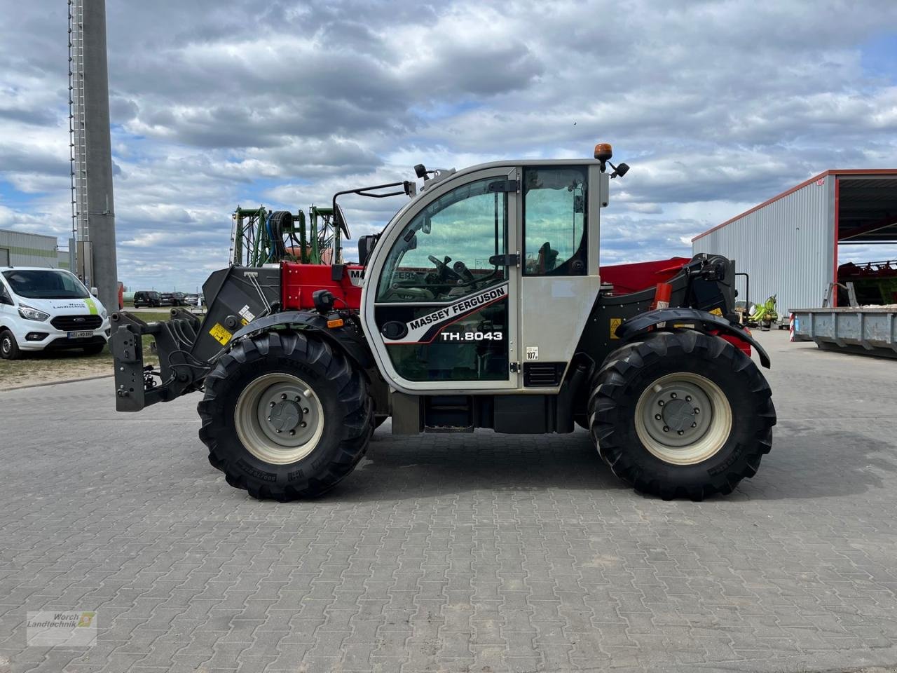 Teleskoplader of the type Massey Ferguson TH 8043, Gebrauchtmaschine in Schora (Picture 9)