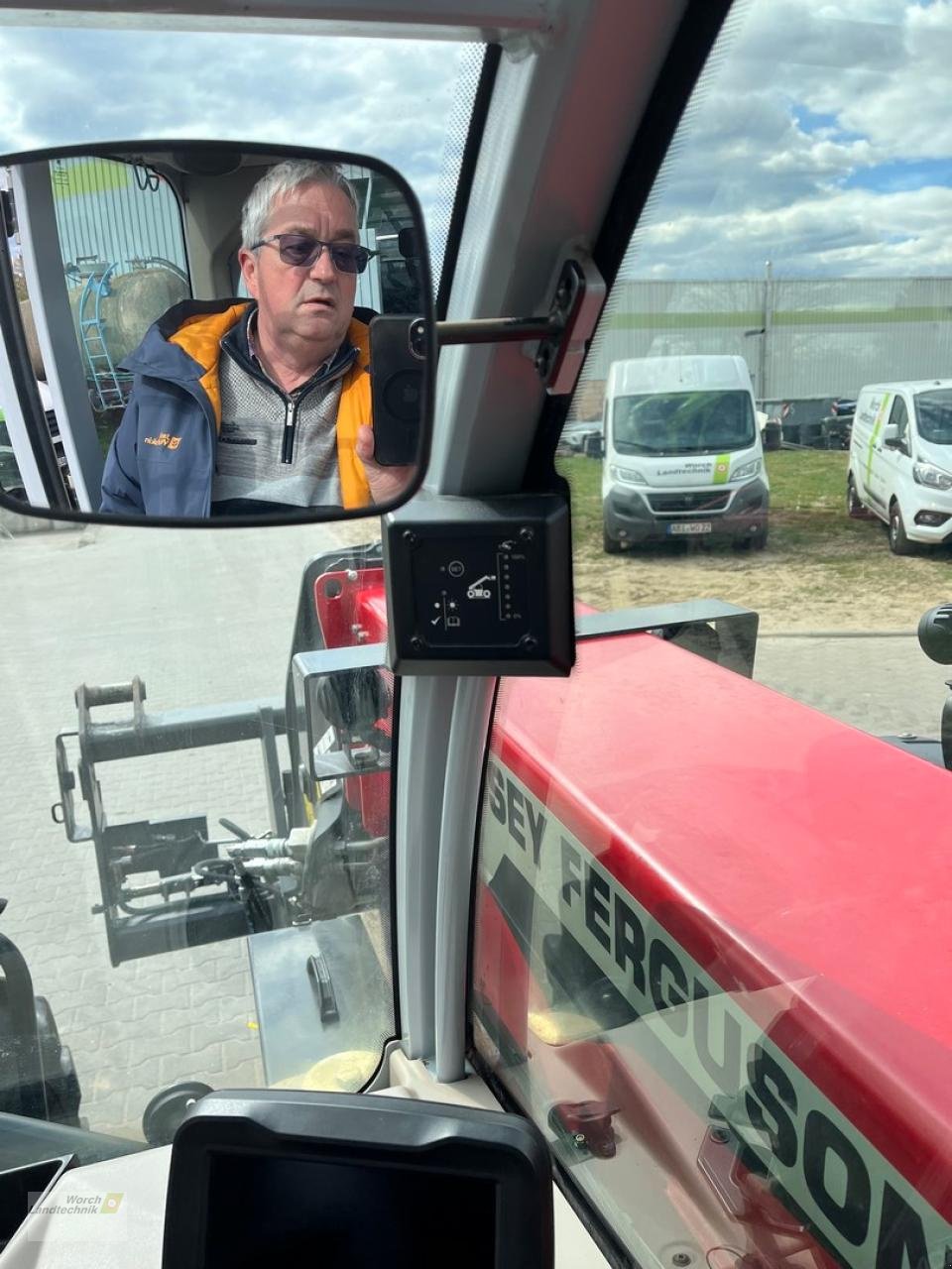 Teleskoplader of the type Massey Ferguson TH 8043, Gebrauchtmaschine in Schora (Picture 11)