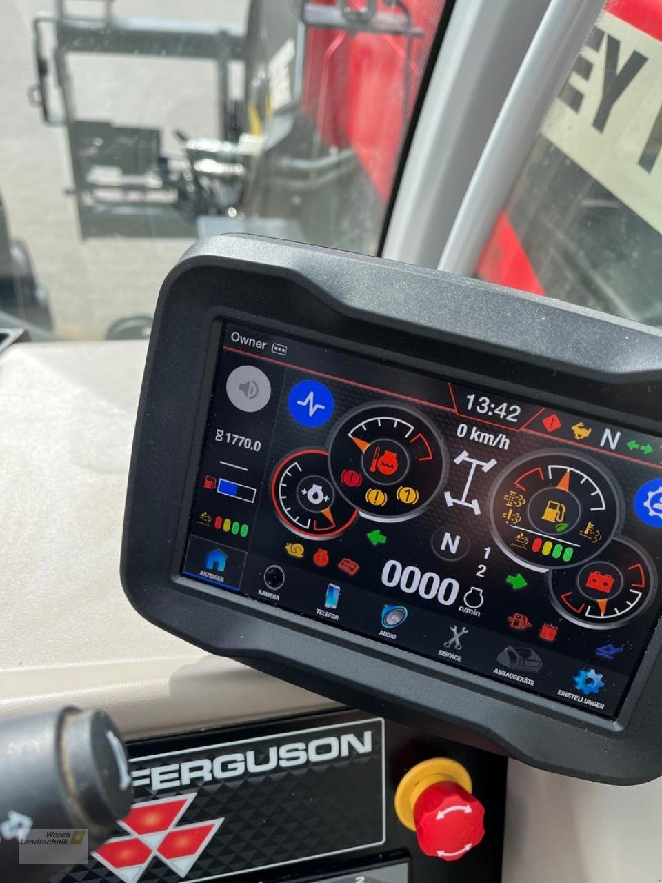 Teleskoplader of the type Massey Ferguson TH 8043, Gebrauchtmaschine in Schora (Picture 12)