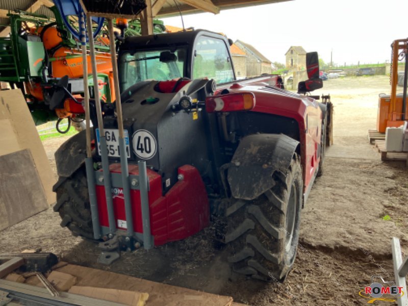 Teleskoplader des Typs Massey Ferguson TH7030 LP, Gebrauchtmaschine in Gennes sur glaize (Bild 4)