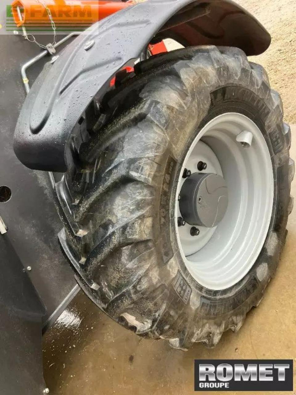 Teleskoplader του τύπου Massey Ferguson th7030, Gebrauchtmaschine σε GENNES-SUR-GLAIZE (Φωτογραφία 8)