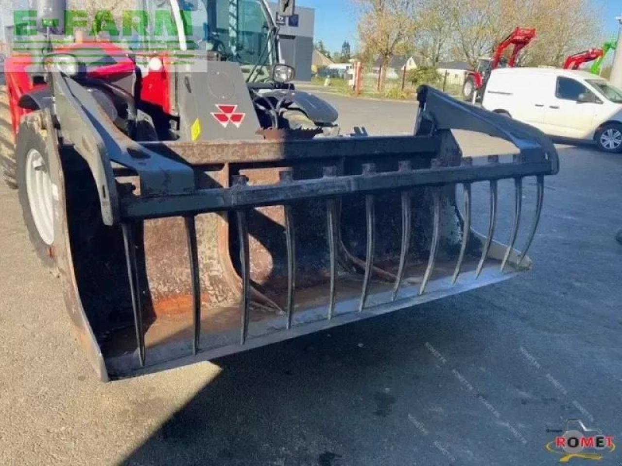 Teleskoplader des Typs Massey Ferguson th7038 ef, Gebrauchtmaschine in GENNES-SUR-GLAIZE (Bild 1)