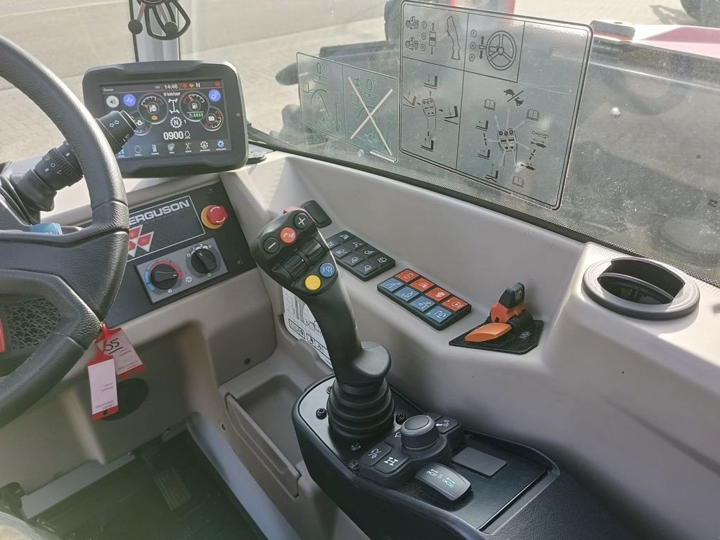 Teleskoplader des Typs Massey Ferguson TH.7038 EXCLUSIVE, Neumaschine in MARIENHEEM (Bild 10)