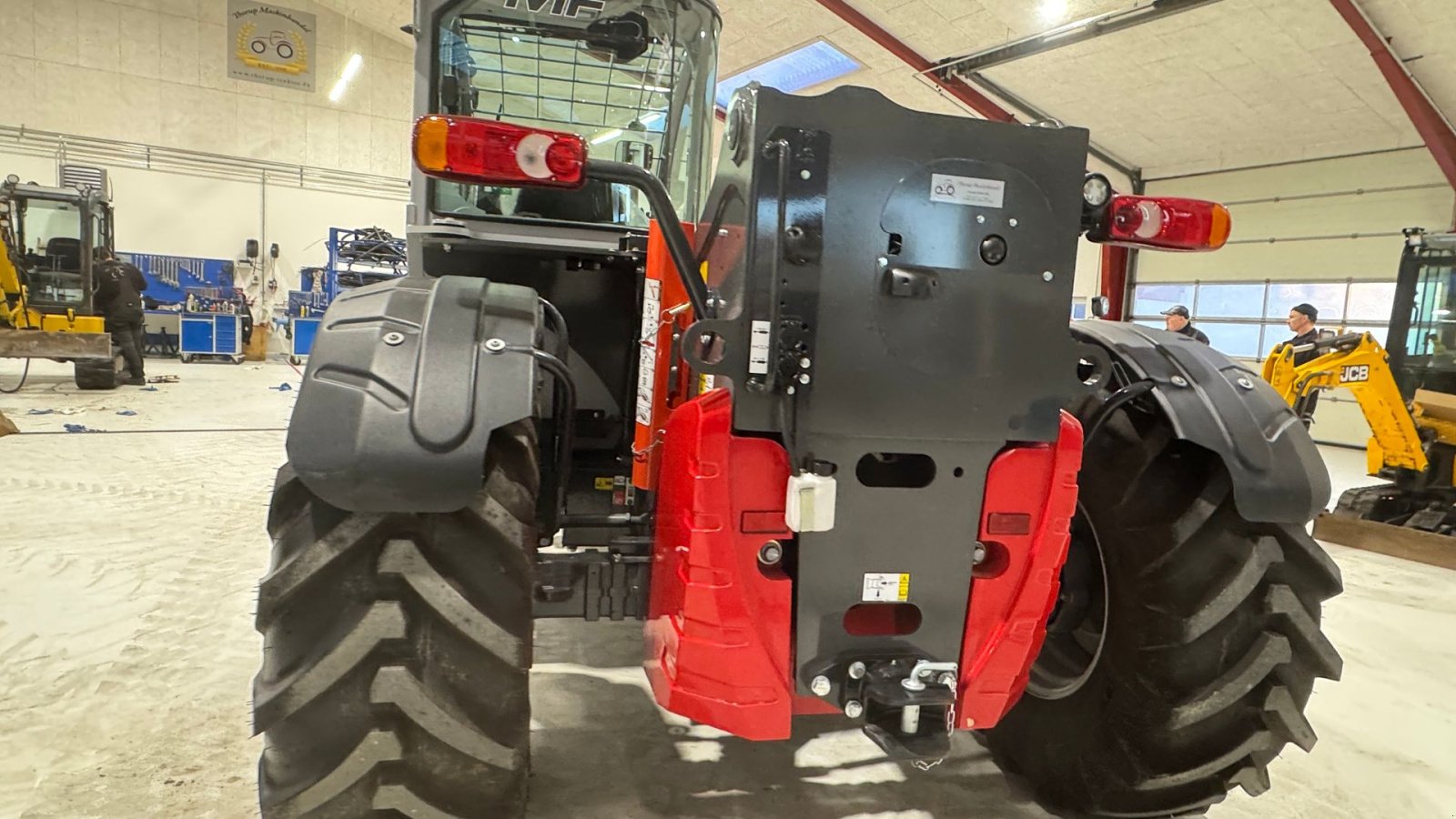 Teleskoplader typu Massey Ferguson TH7038 UBRUGT MED 1 ÅRS FABRIKSGARANTI!, Gebrauchtmaschine v Nørager (Obrázek 8)