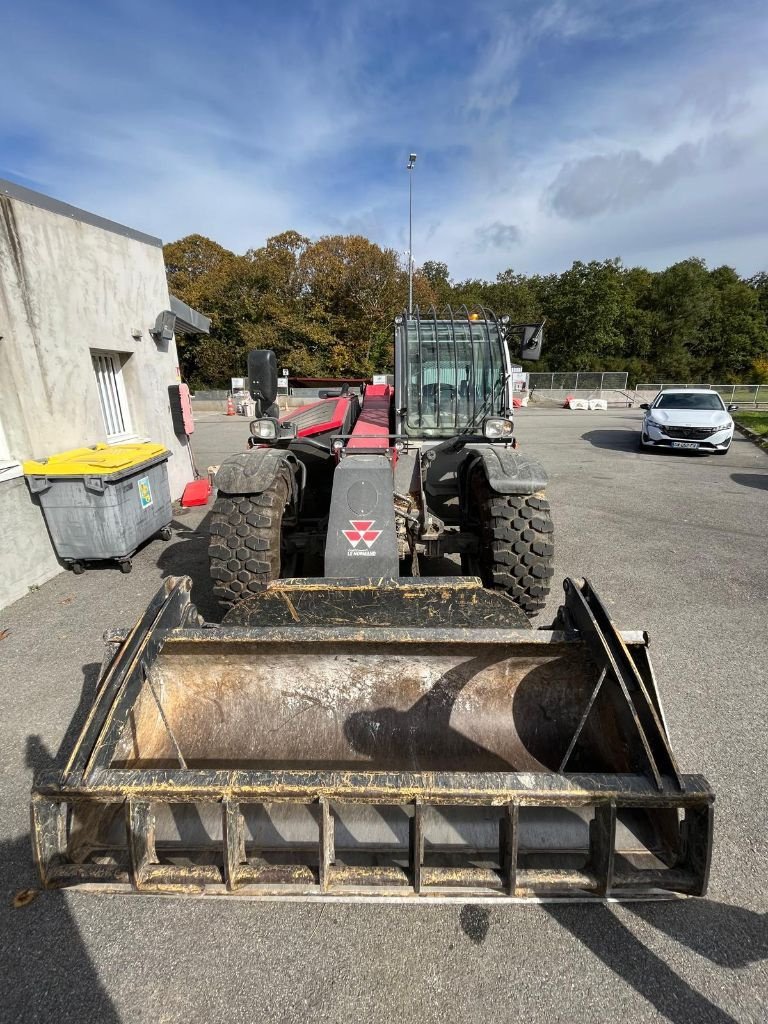 Teleskoplader typu Massey Ferguson TH7038, Gebrauchtmaschine v JOSSELIN (Obrázek 5)