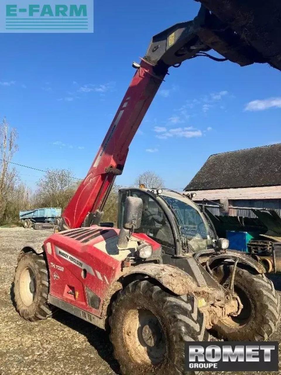 Teleskoplader typu Massey Ferguson th7038, Gebrauchtmaschine v GENNES-SUR-GLAIZE (Obrázek 1)