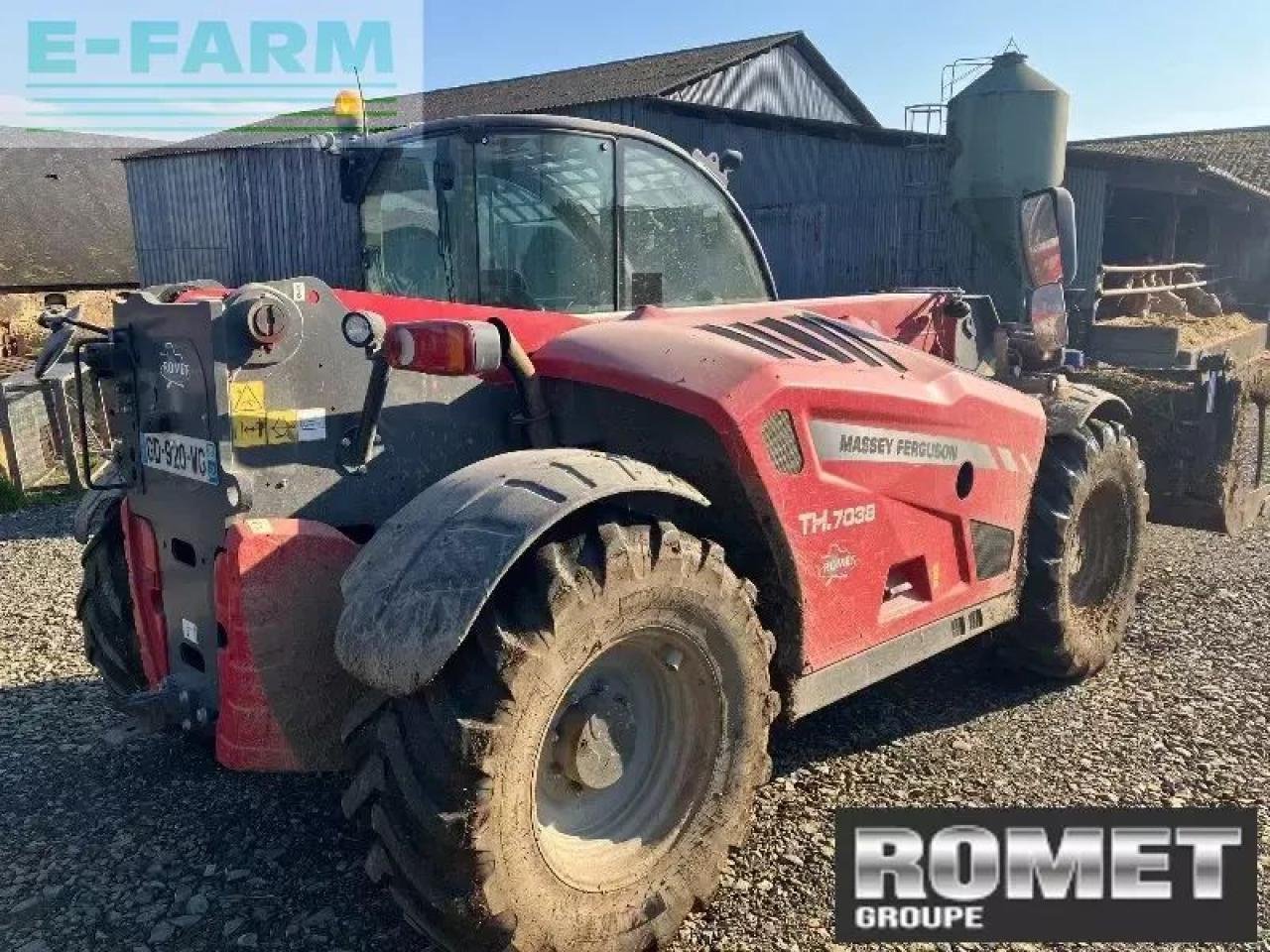 Teleskoplader typu Massey Ferguson th7038, Gebrauchtmaschine v GENNES-SUR-GLAIZE (Obrázek 2)
