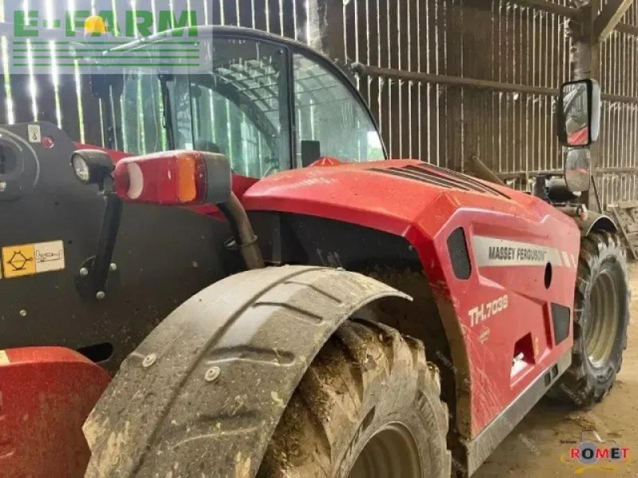 Teleskoplader typu Massey Ferguson th7038, Gebrauchtmaschine v GENNES-SUR-GLAIZE (Obrázek 3)