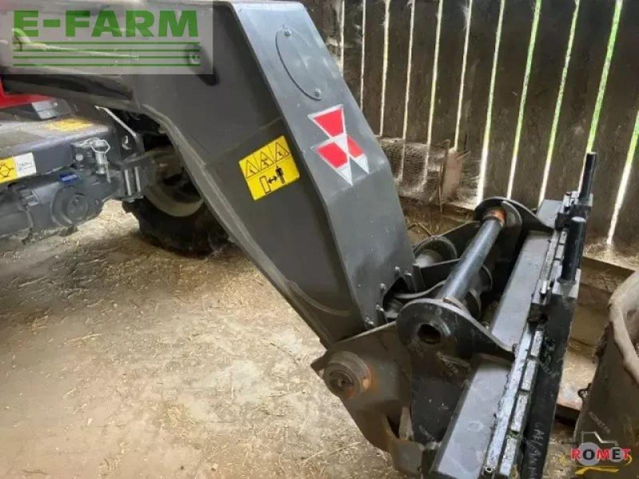 Teleskoplader typu Massey Ferguson th7038, Gebrauchtmaschine v GENNES-SUR-GLAIZE (Obrázek 7)