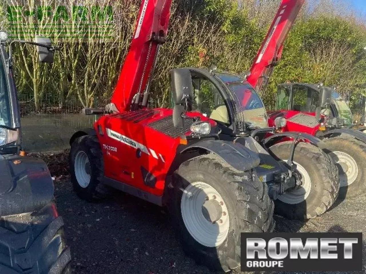 Teleskoplader van het type Massey Ferguson th7038, Gebrauchtmaschine in GENNES-SUR-GLAIZE (Foto 2)