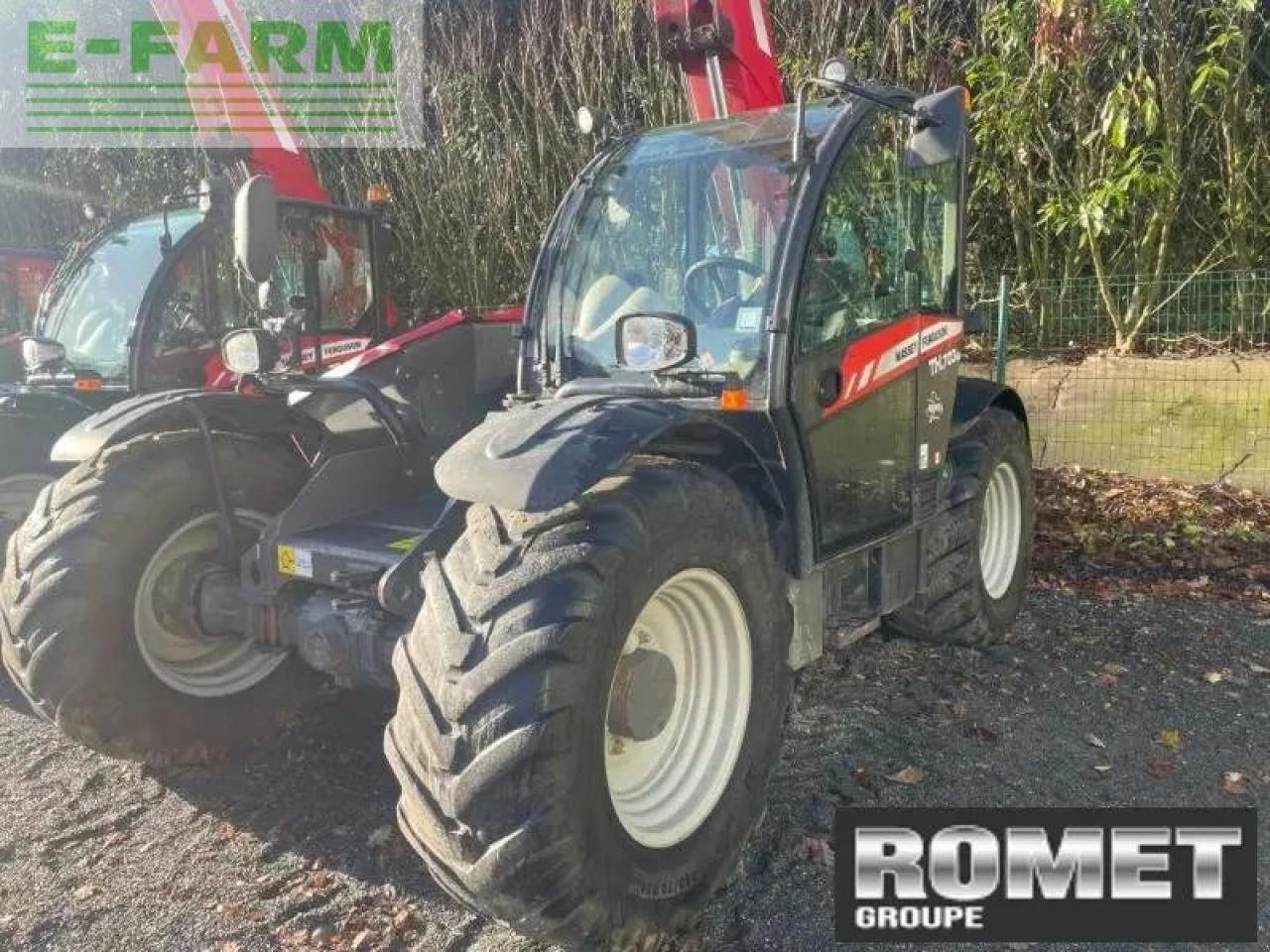 Teleskoplader typu Massey Ferguson th7038, Gebrauchtmaschine w GENNES-SUR-GLAIZE (Zdjęcie 1)