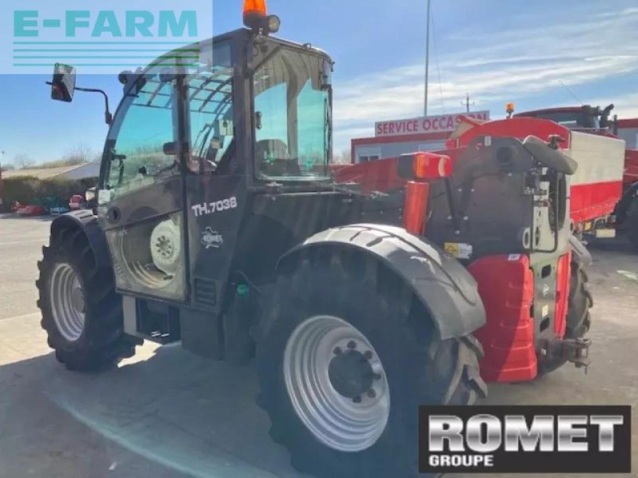 Teleskoplader типа Massey Ferguson th7038, Gebrauchtmaschine в GENNES-SUR-GLAIZE (Фотография 4)