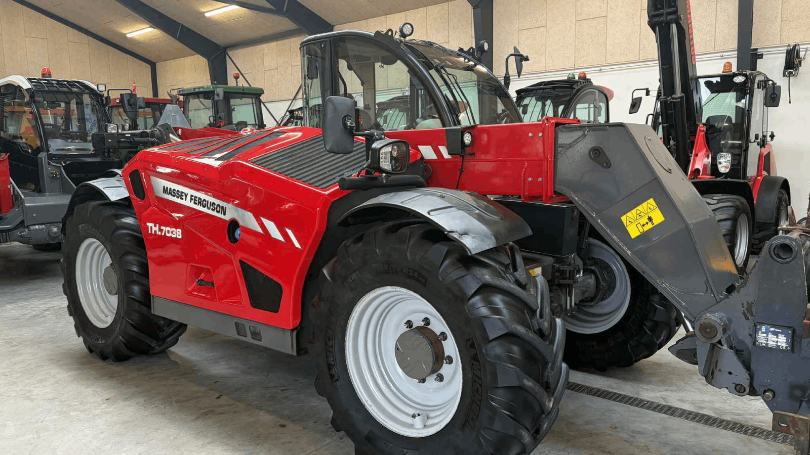 Teleskoplader of the type Massey Ferguson TH7038, Gebrauchtmaschine in Mariager (Picture 2)