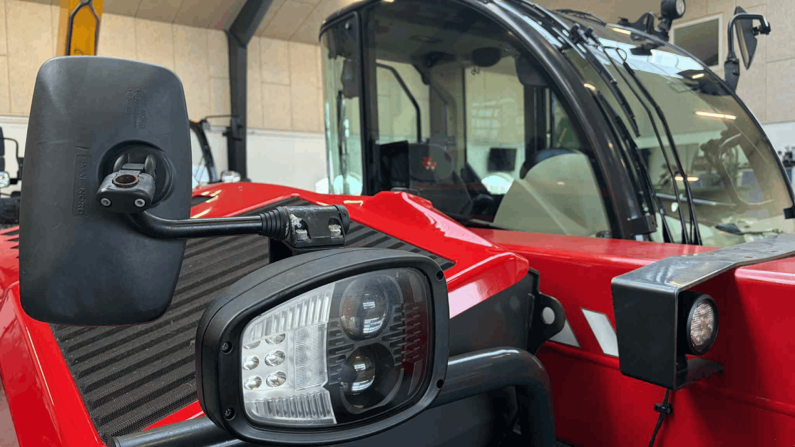 Teleskoplader of the type Massey Ferguson TH7038, Gebrauchtmaschine in Mariager (Picture 3)