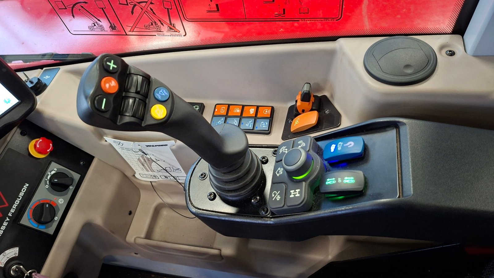 Teleskoplader typu Massey Ferguson TH7038, Gebrauchtmaschine v Nykøbing M (Obrázek 13)