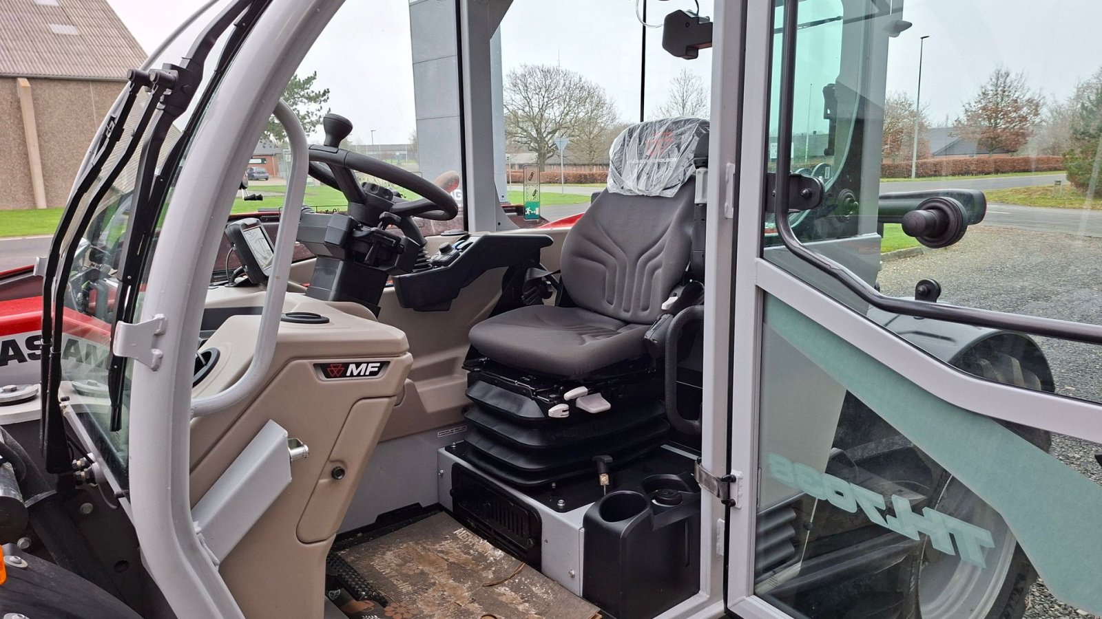 Teleskoplader typu Massey Ferguson TH7038, Gebrauchtmaschine v Nykøbing M (Obrázek 8)