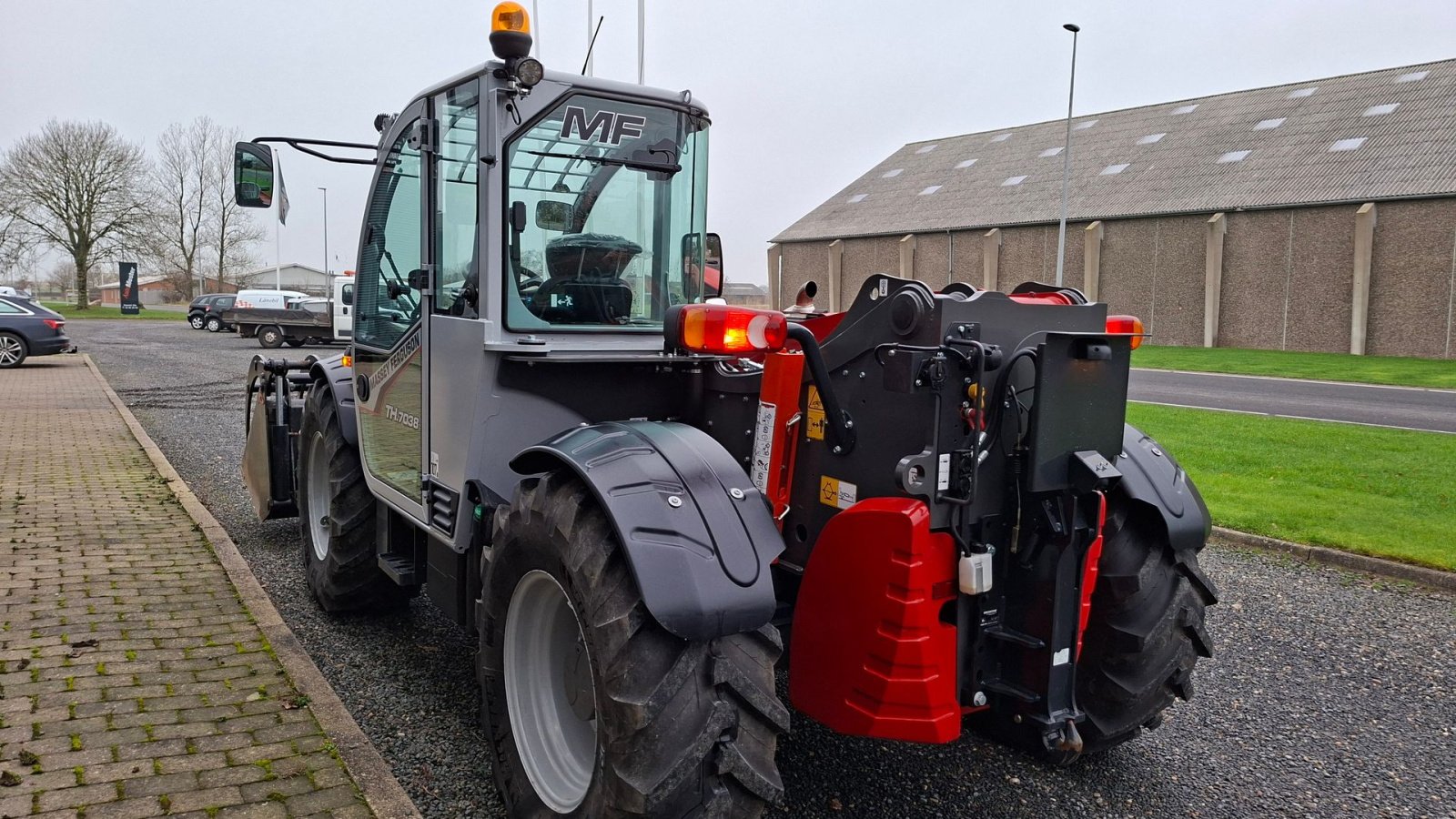 Teleskoplader typu Massey Ferguson TH7038, Gebrauchtmaschine v Nykøbing M (Obrázek 5)