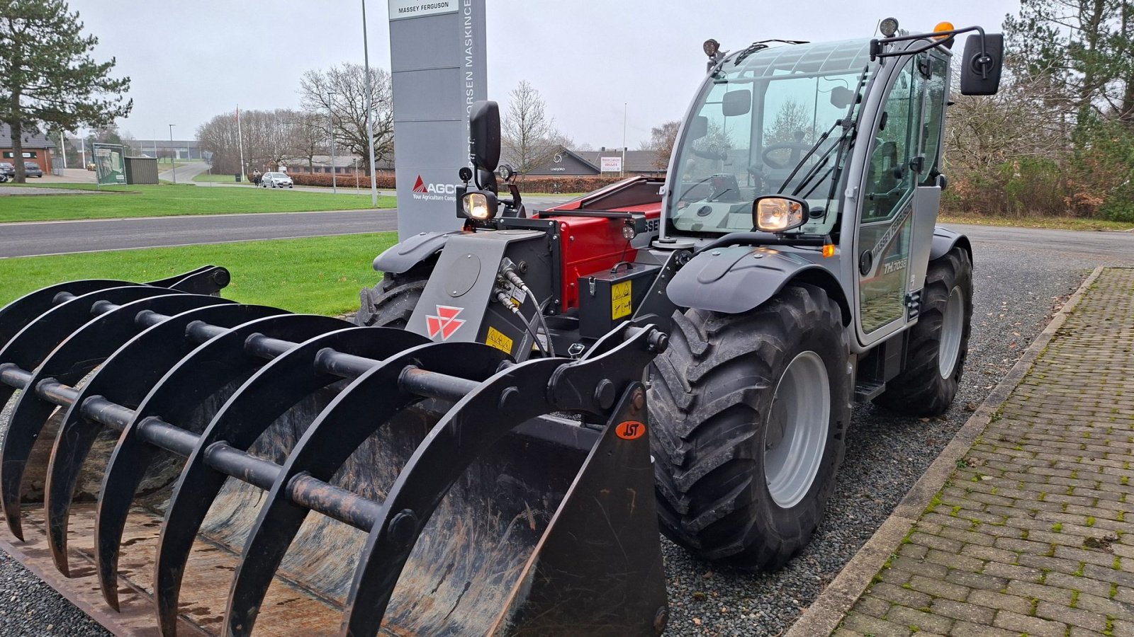 Teleskoplader typu Massey Ferguson TH7038, Gebrauchtmaschine v Nykøbing M (Obrázek 7)