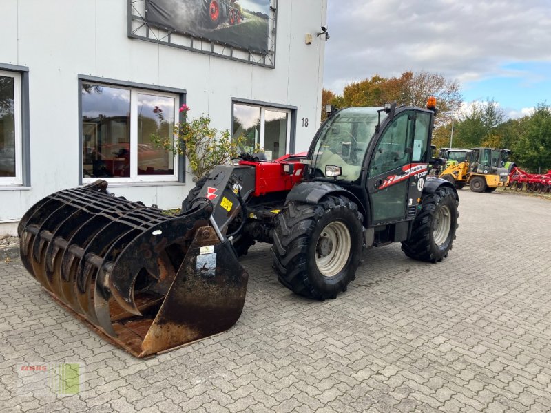 Teleskoplader des Typs Massey Ferguson TH.7038, Gebrauchtmaschine in Weddingstedt (Bild 1)