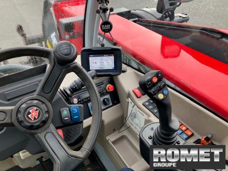 Teleskoplader des Typs Massey Ferguson TH8043, Gebrauchtmaschine in Gennes sur glaize (Bild 4)