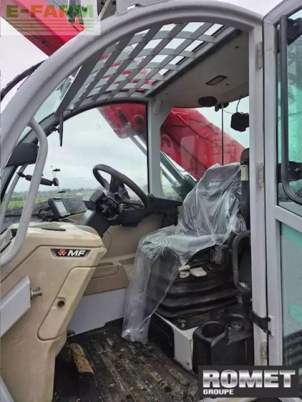 Teleskoplader a típus Massey Ferguson th8043, Gebrauchtmaschine ekkor: GENNES-SUR-GLAIZE (Kép 5)