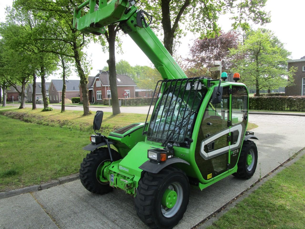 Teleskoplader tip Merlo 27.6 plus, Gebrauchtmaschine in Nieuw-Weerdinge (Poză 9)