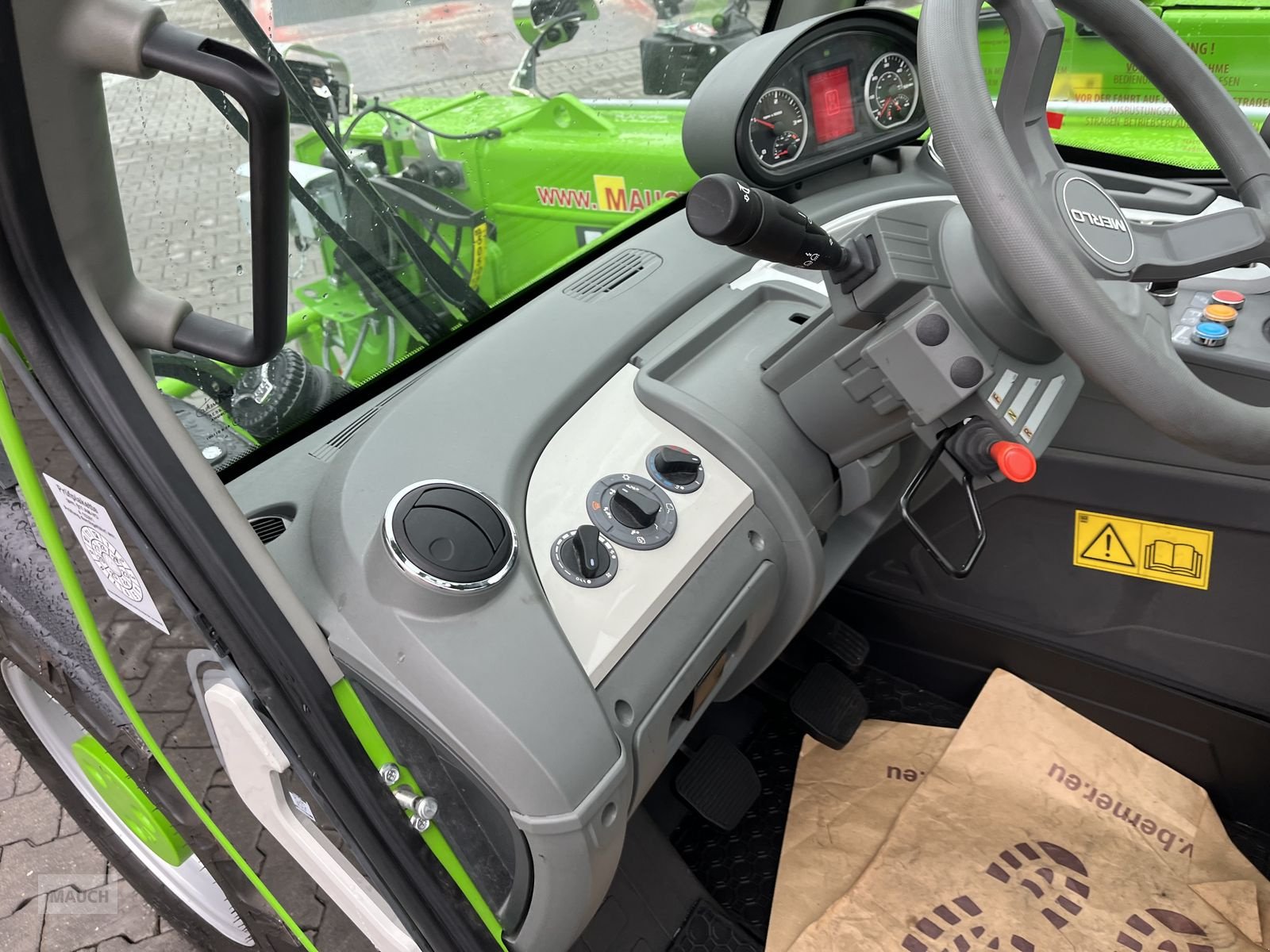 Teleskoplader typu Merlo 27.6 TOP 40km/h, Klima, Armfederung, Gebrauchtmaschine v Burgkirchen (Obrázek 23)