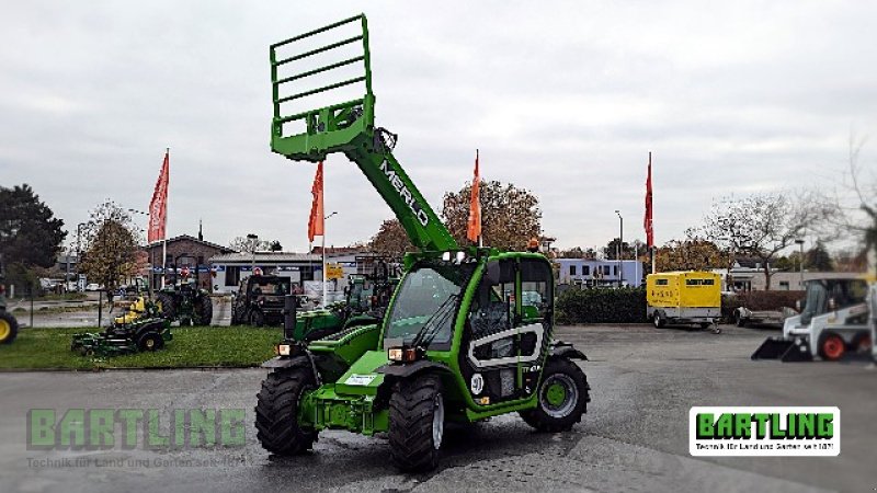 Teleskoplader des Typs Merlo 27.6, Neumaschine in Versmold (Bild 2)