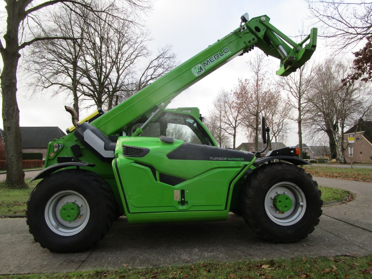 Teleskoplader van het type Merlo 33.7 tf, Gebrauchtmaschine in Nieuw-Weerdinge (Foto 2)