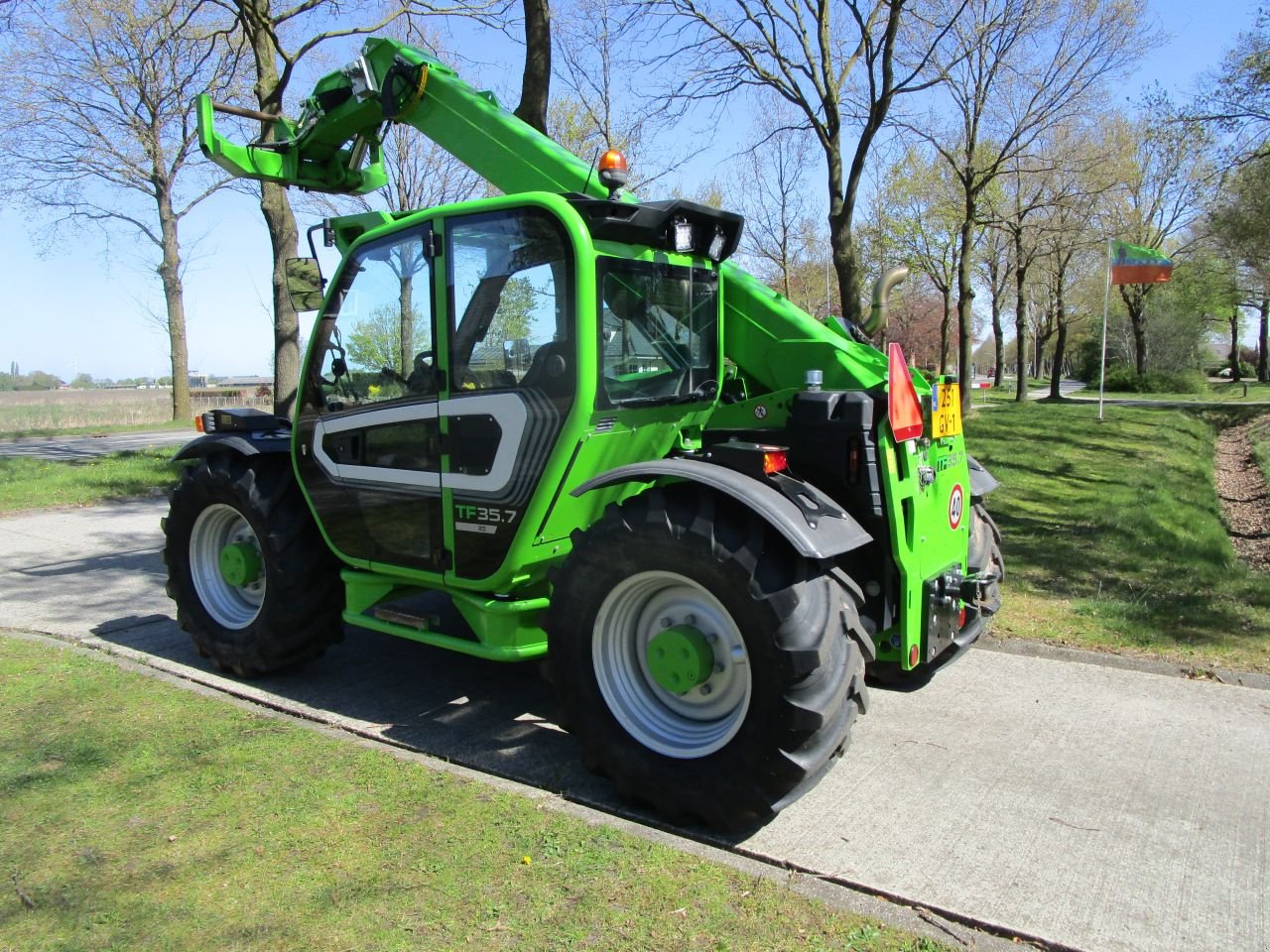 Teleskoplader του τύπου Merlo 35.7, Gebrauchtmaschine σε Nieuw-Weerdinge (Φωτογραφία 2)