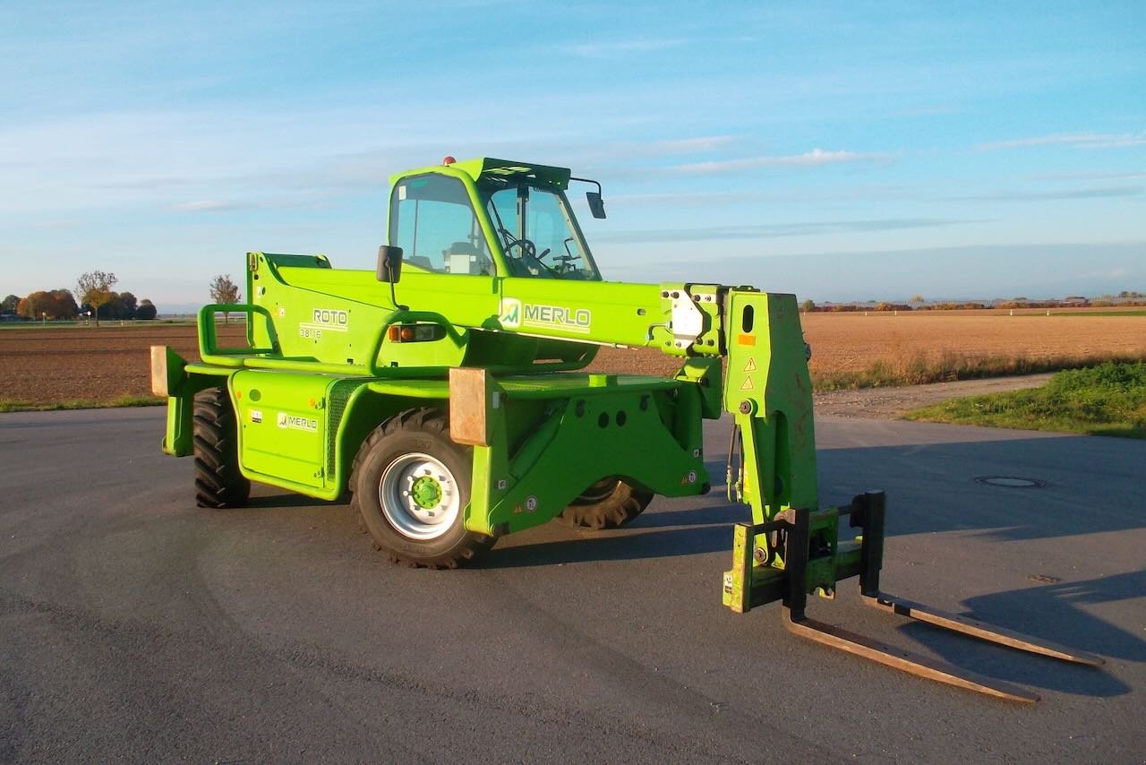 Teleskoplader des Typs Merlo 38.16 Roto, Gebrauchtmaschine in Salching (Bild 1)