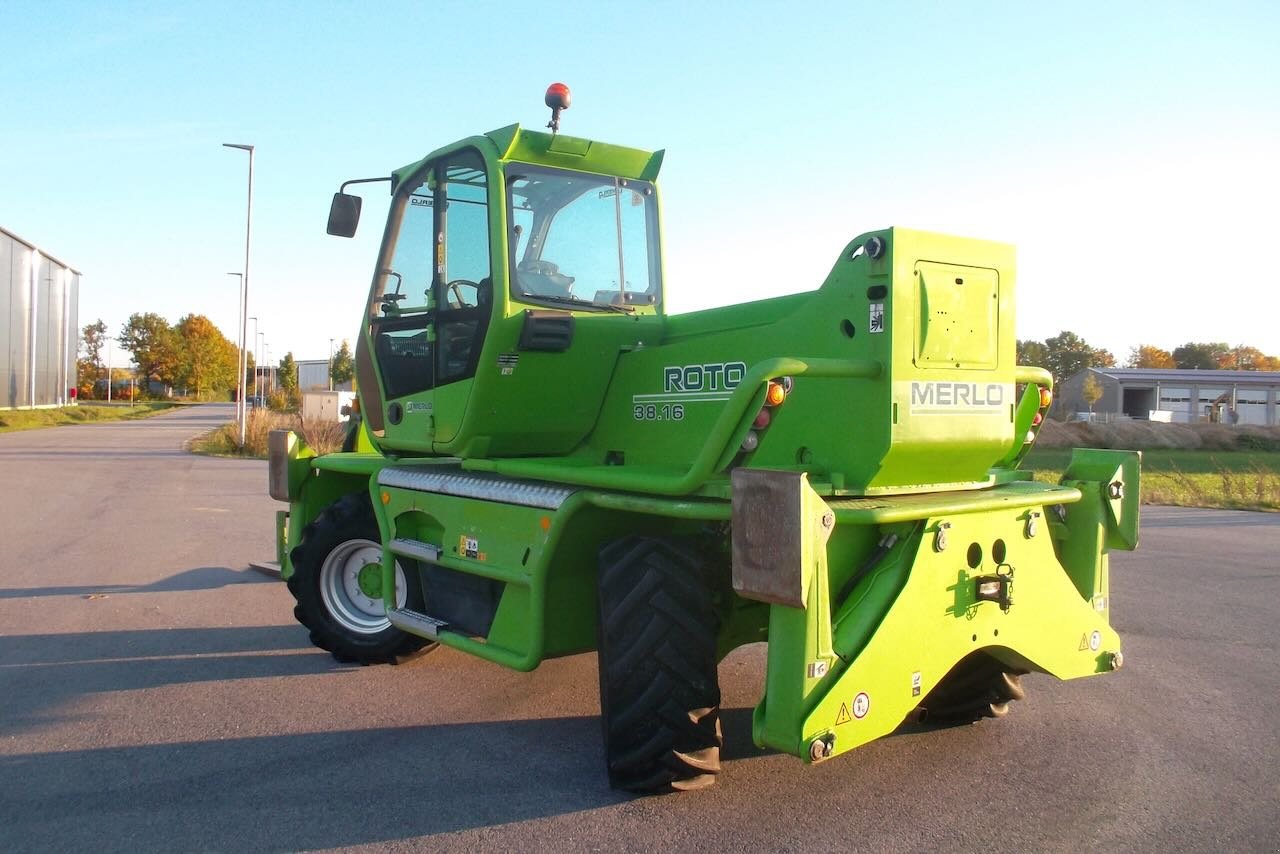Teleskoplader des Typs Merlo 38.16 Roto, Gebrauchtmaschine in Salching (Bild 4)