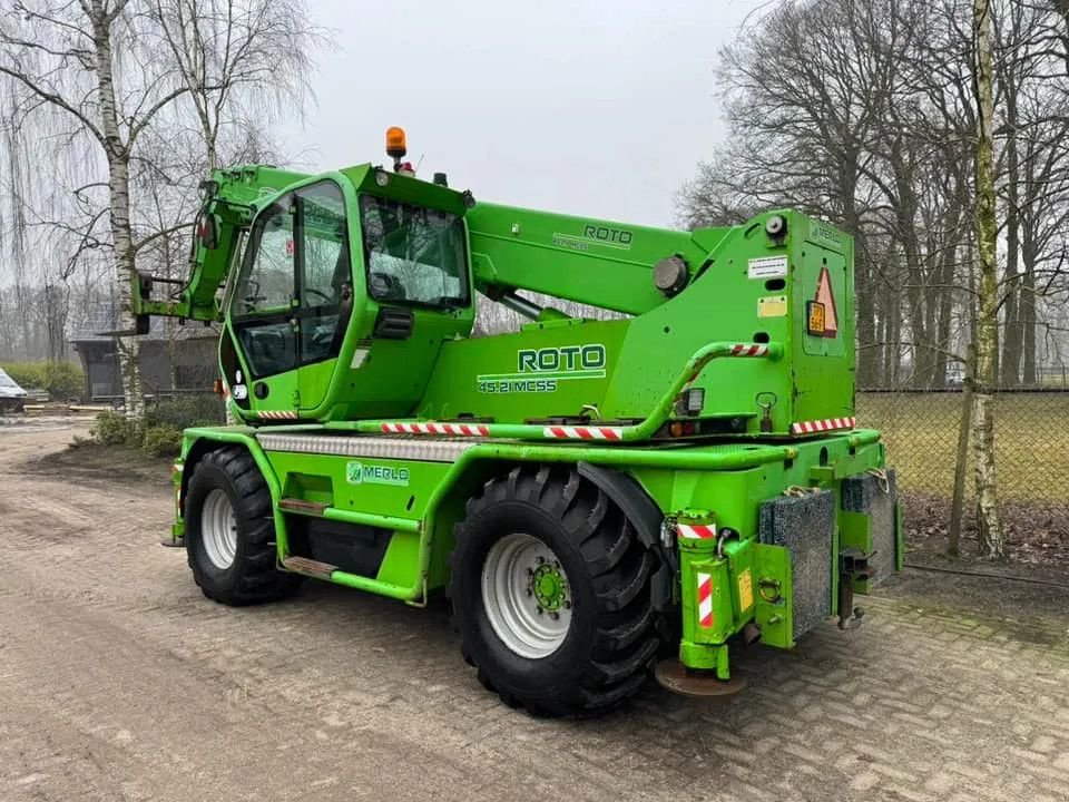 Teleskoplader des Typs Merlo 45.21MCSS ROTO Roterende verreiker manitou mrt, Gebrauchtmaschine in Harskamp (Bild 9)