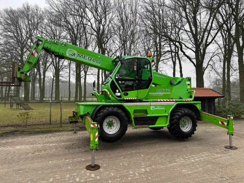 Teleskoplader des Typs Merlo 45.21MCSS ROTO Roterende verreiker manitou mrt, Gebrauchtmaschine in Harskamp (Bild 5)