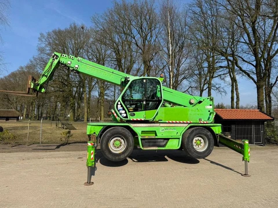 Teleskoplader of the type Merlo 45.21MCSS ROTO Roterende verreiker manitou mrt, Gebrauchtmaschine in Harskamp (Picture 4)