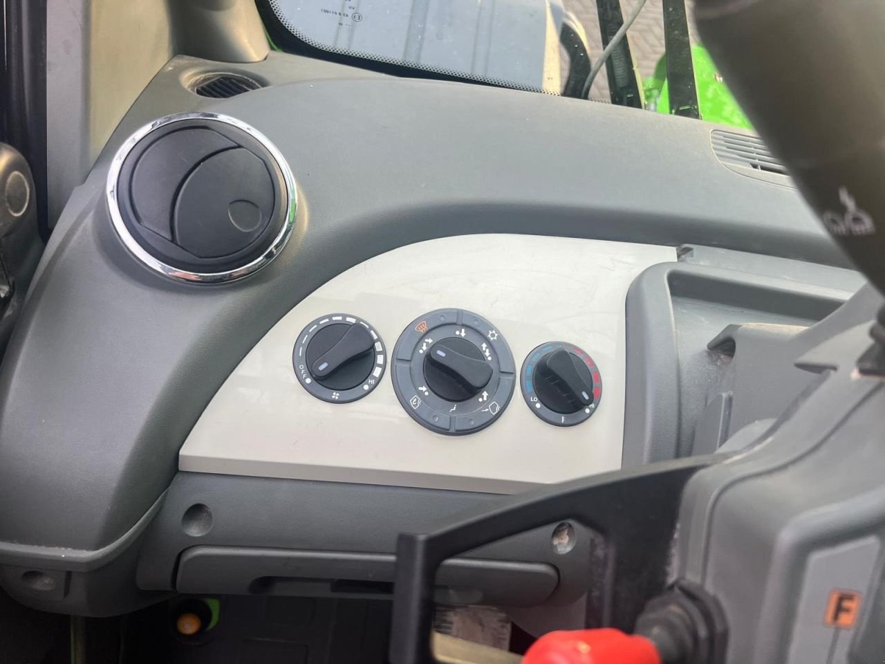 Teleskoplader типа Merlo 65.9, Gebrauchtmaschine в Lunteren (Фотография 5)