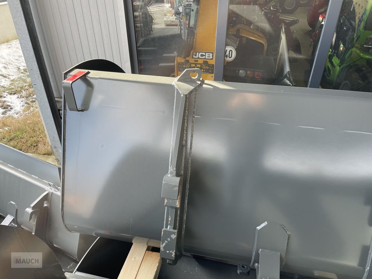 Teleskoplader des Typs Merlo Bressel&Lade Großvolumenschaufel f jede Aufnahme, Neumaschine in Burgkirchen (Bild 5)