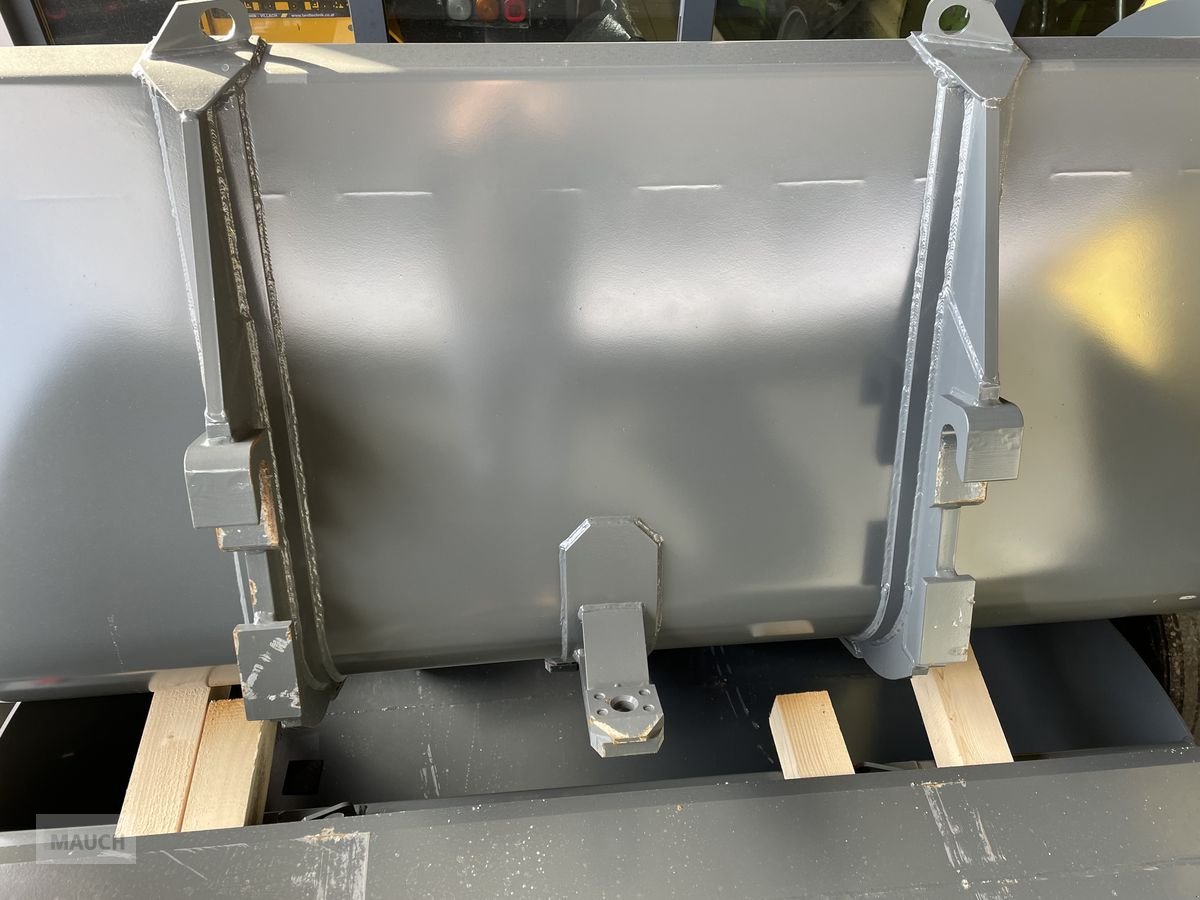 Teleskoplader des Typs Merlo Bressel&Lade Großvolumenschaufel f jede Aufnahme, Neumaschine in Burgkirchen (Bild 7)