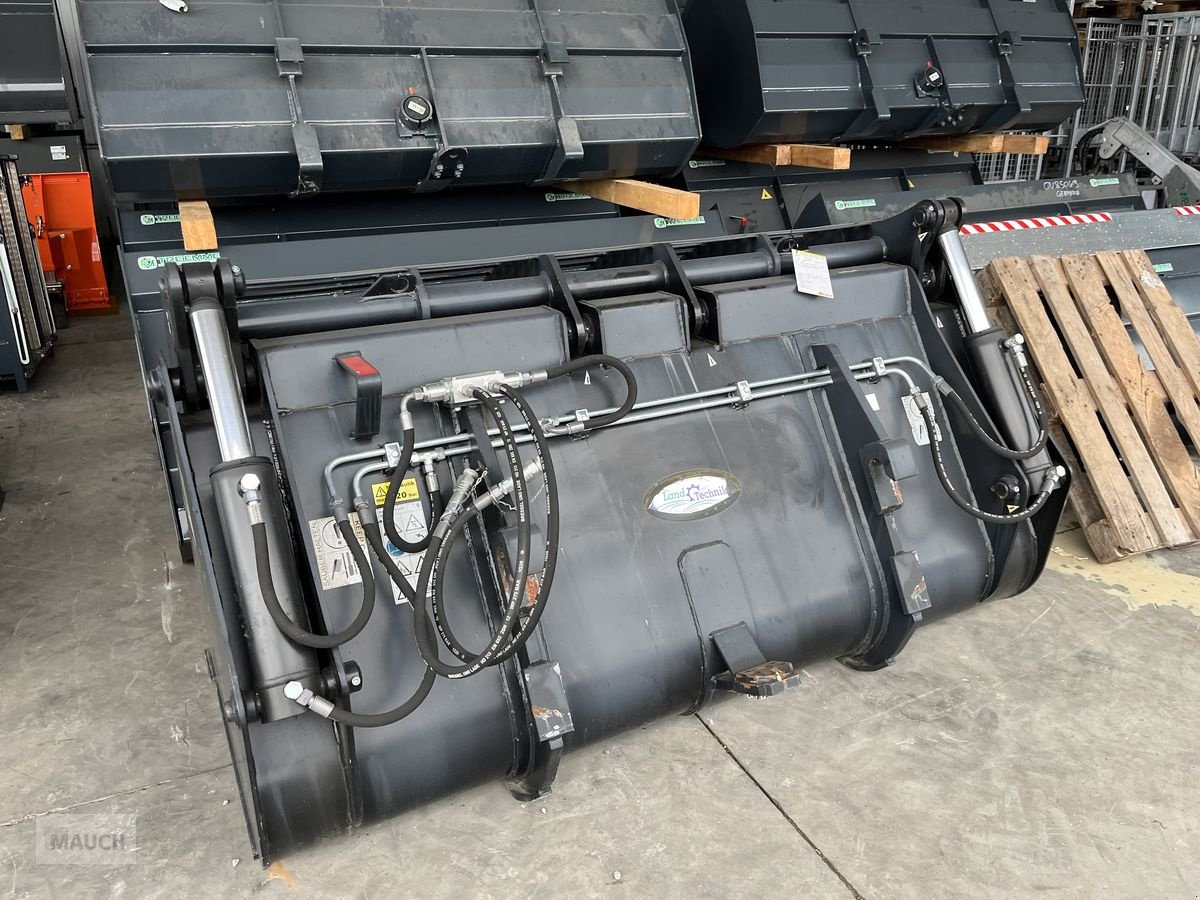 Teleskoplader des Typs Merlo Bressel und Lade Silobeissschaufel SBS 2200mm, Gebrauchtmaschine in Burgkirchen (Bild 11)